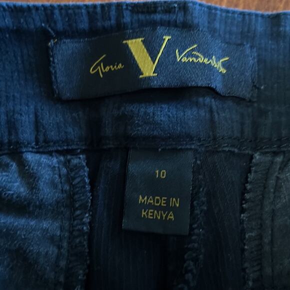 Gloria Vanderbilt Woman Size 10 Black Capri Pants Cropped Casual Y2K Vibe - Picture 4 of 9